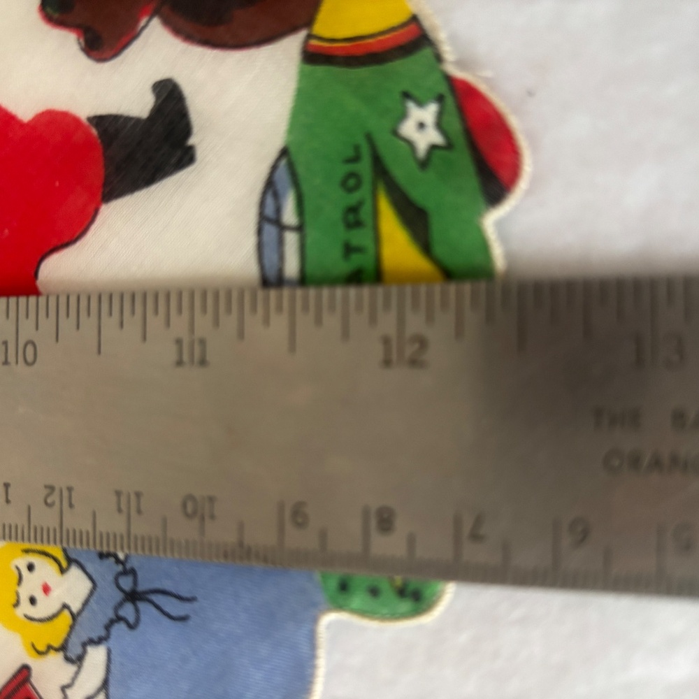 Vintage Christmas Santa Toys, Space Patrol Cotton Die-Cut Doily handkerchief - Picture 10 of 10
